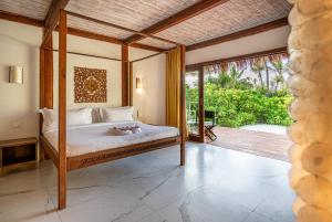 Sensations Eco-Chic Hotel