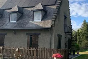 **** Appartement T2 - 2+2. Entièrement NEUF. - Bettes