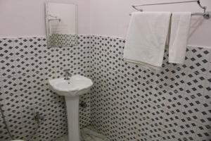 Green Reed Resort By Meenakshi, Kaziranga