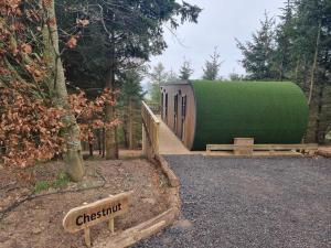 Chestnut Lodge with Hot Tub