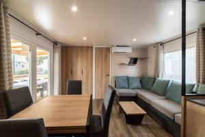 Appartements Mobil-home Bora Bora : photos des chambres