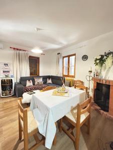 Sardinian Seaside Retreats img116