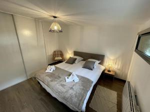 Appartements Superbe loft lumineux a Caen : photos des chambres