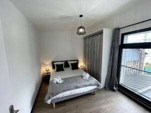 Appartements Superbe loft lumineux a Caen : photos des chambres