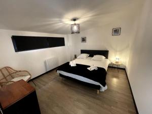 Appartements Superbe loft lumineux a Caen : Villa 3 Chambres