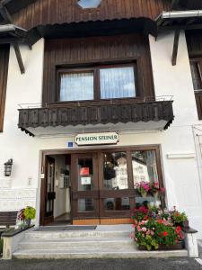 Pension Steiner, 6143 Matrei am Brenner!!Check-in between 15 - 21 oclock!! No breakfast