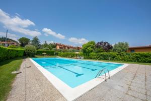 La Casa Accanto With Shared Pool - Happy Rentals