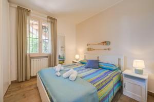 La Casa Accanto With Shared Pool - Happy Rentals