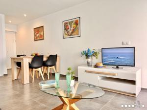 VH CostaBlanca - APARTAMENTO MAITE