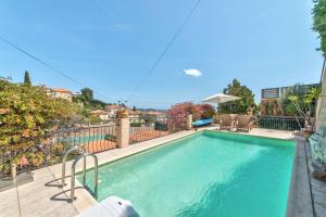 Villas Villa Francesca Beautiful villa with sea view and swimming pool! : photos des chambres