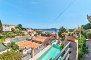 Villas Villa Francesca Beautiful villa with sea view and swimming pool! : photos des chambres