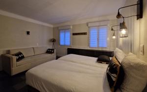 Hotels Logis Central Hotel & Spa : photos des chambres