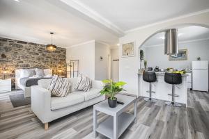 Basalt House A by Homie