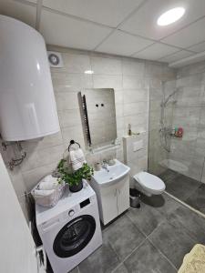 Nightingales Signature Suite