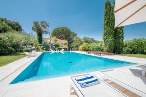 Villas Villa Giulia Superb Villa with swimming pool in private domain : photos des chambres