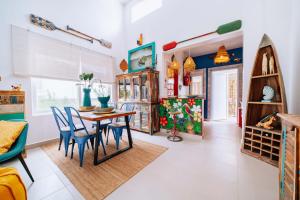 Tipsy Gipsy House,the wild things live, 2B Bungalow in Fumba Town