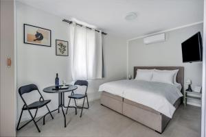Studio apartments Yucca, 2-min to the beach and 5 to Trogir