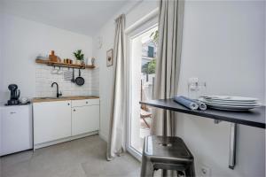 Studio apartments Yucca, 2-min to the beach and 5 to Trogir