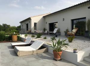 Appartements Charmant Appartement au calme avec piscine au pied du Ventoux en Provence : photos des chambres