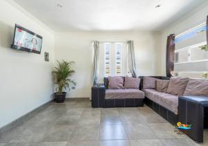 Casa Ashly: 2-Bedroom Home for 10
