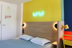 Hotels Premiere Classe Marseille Vitrolles Aeroport : photos des chambres