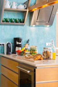 Elenis Serenity - Discovering Sapphire Harmonies