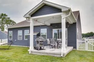 Covered Patio, Grill and Hammock Frankford Home! - Selbyville