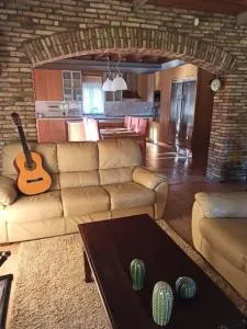 Σύγχρονη αγροικία - 纳弗帕克托斯