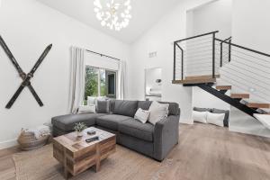 Canyons Creekside 3b3ba Townhouse 1 Block to Ski Lift