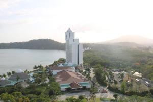 14B Luxury Oceanview Playa Bonita Resort Panama