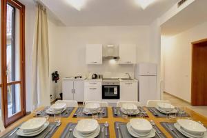 MilanRentals - Iris Apartment