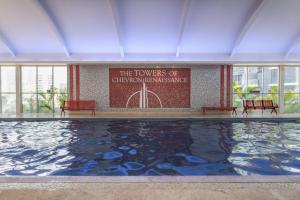 Chevron Renaissance Holiday Apartment