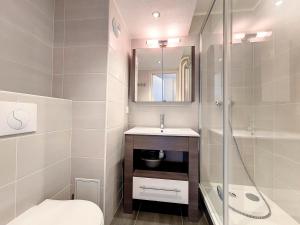 Studio rénové, ski aux pieds, balcon, Les Menuires - FR-1-344-1140