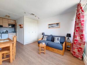 Studio rénové, ski aux pieds, balcon, Les Menuires - FR-1-344-1140