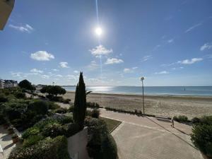 Appartements Appartement La Baule, 4 pieces, 6 personnes - FR-1-245-192 : photos des chambres