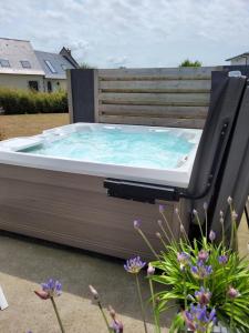 Maisons de vacances Villa confort avec jacuzzi a 300 m de la plage : photos des chambres