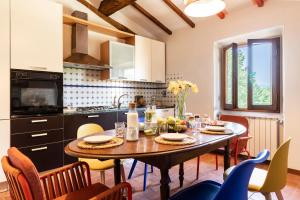 Selvuccia Lodge - Ostello Agricolo