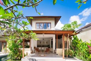 Villa Shanti, Sitara Villa Group