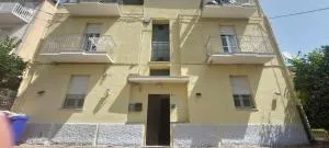 Barnet House Lamezia - لاميزيا تيرمي