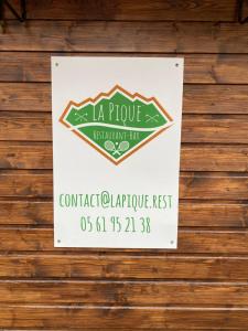 Appartements Fantastic Ground Floor Apartment Opposite Thermes : photos des chambres