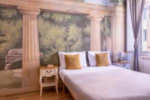 Small Double or Twin Room room in B&B Suites Trastevere