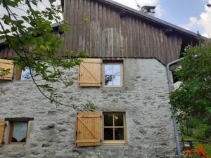 Chalet familial de village en Savoie
