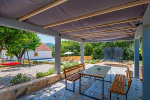 Holiday House Tone, Imotski-Drum-Makarska