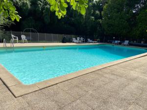 Maisons d'hotes La Bastide d'Albignac : Chalet 1 Chambre