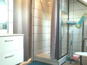 Appartements appartement 2 pers (1er etage) avec jardin 25km NANTES ou PORNIC : photos des chambres