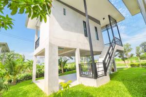 บ้านแม่อุทัยธานี Baanmae Uthaithani - 3hvězdičkové hotely ve městě Uthai Thani