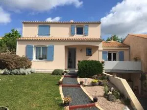 A La Rochelle proche Vélodyssée et parking privé - 佩里尼