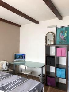 Appartements Studio Proche L'Isle sur Sorgue : photos des chambres