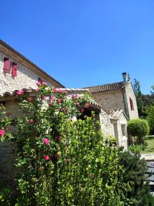 Maisons de vacances Ancien Moulin Drome Provencale : photos des chambres