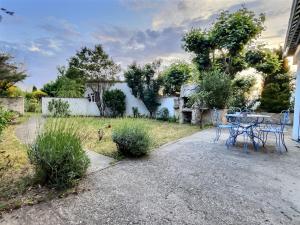 Maisons de vacances La Montilienne - Maison de campagne : photos des chambres